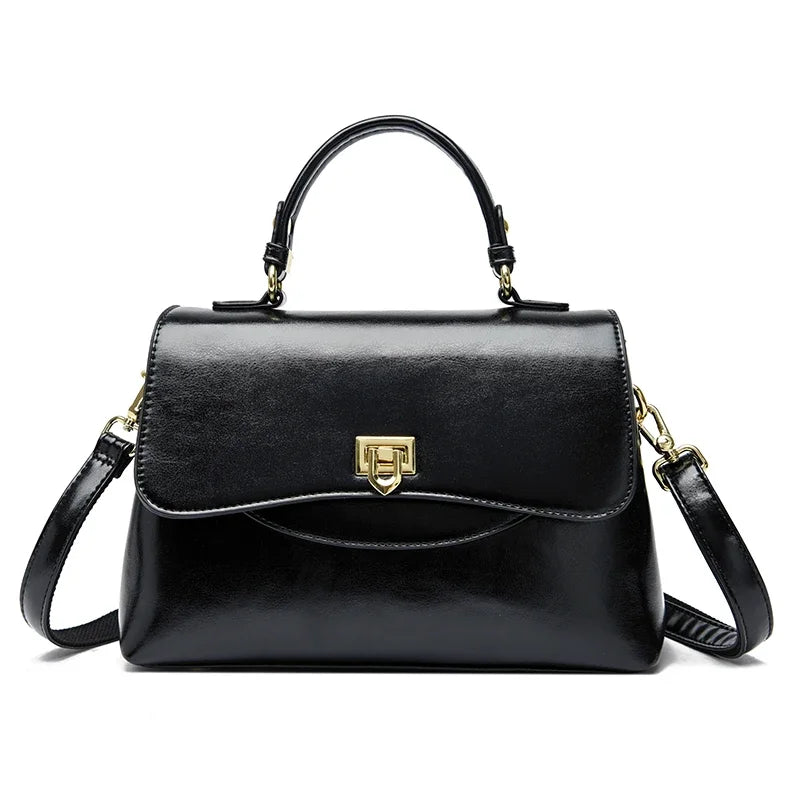 Elegant Leather Messenger Bag – Spacious Tote for Women