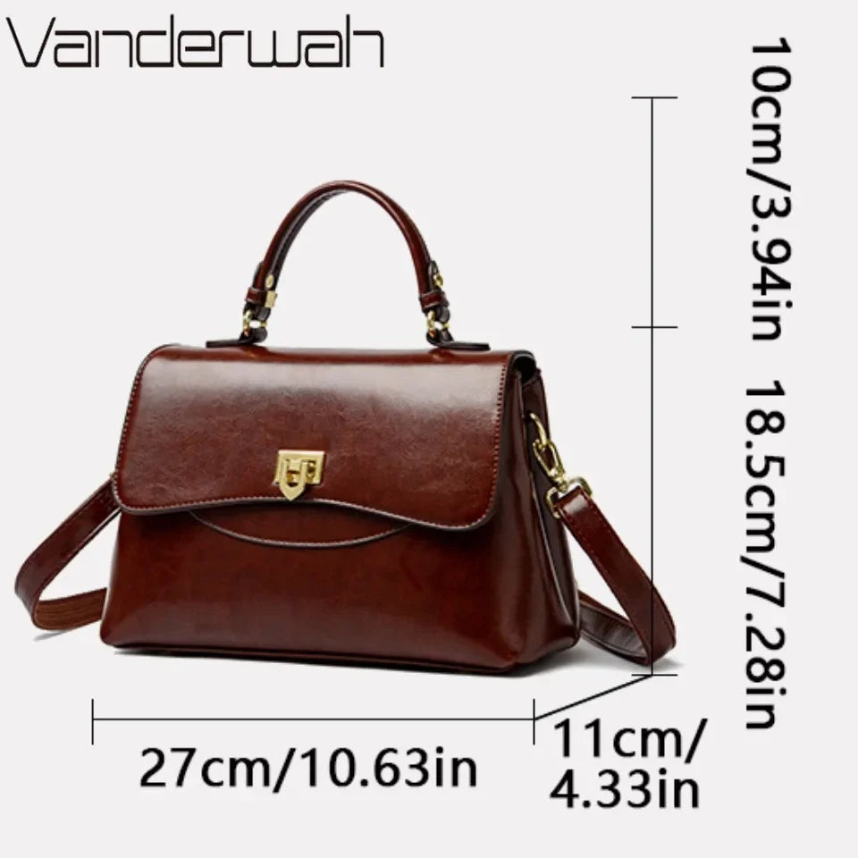 Elegant Leather Messenger Bag – Spacious Tote for Women