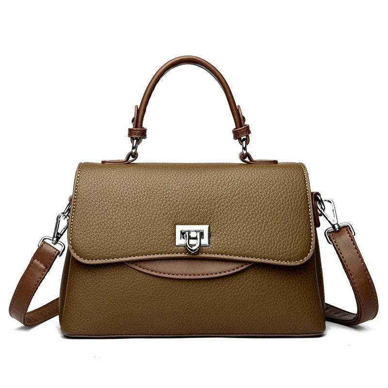 Elegant Leather Messenger Bag – Spacious Tote for Women