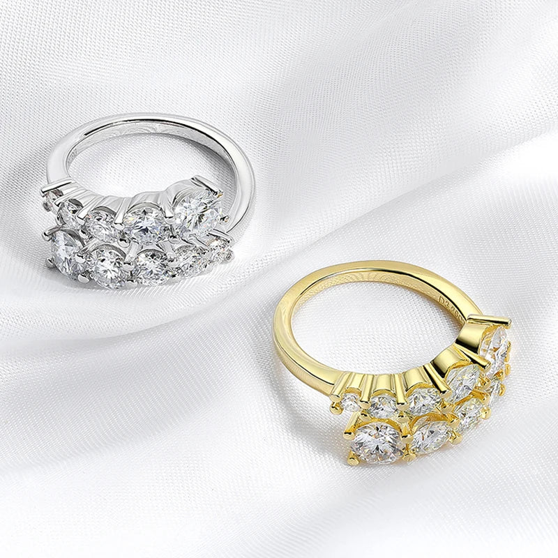 Women's Moissanite Band Ring – 10 Dazzling Lab Diamonds