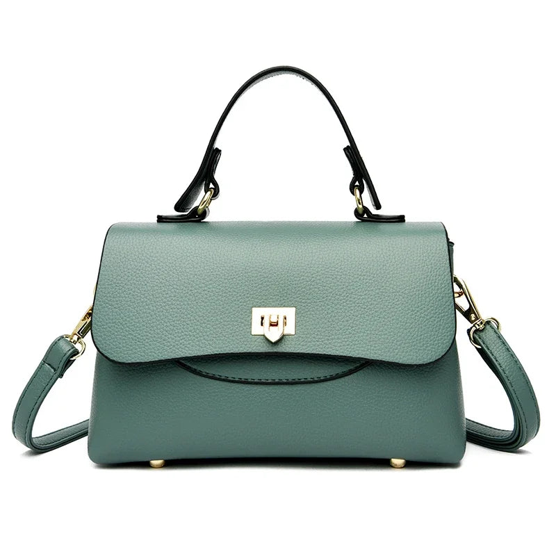 Elegant Leather Messenger Bag – Spacious Tote for Women