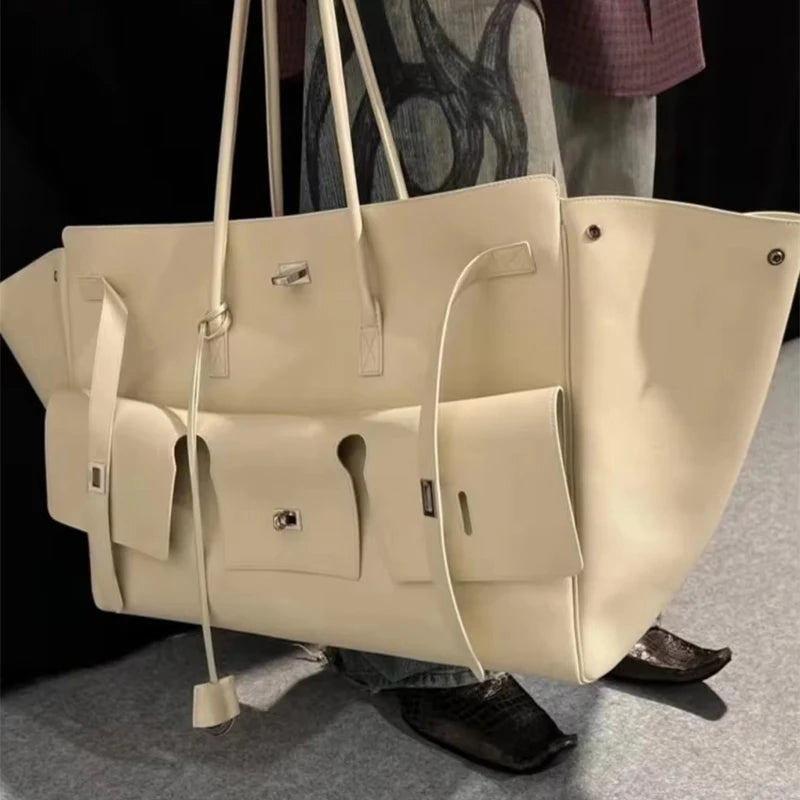 New Luxury Silver Buckle Large Capacity Wing Bag Designer Fashion Genuine Leather Tote Bag Brand Women's Commuter Shoulder Bag