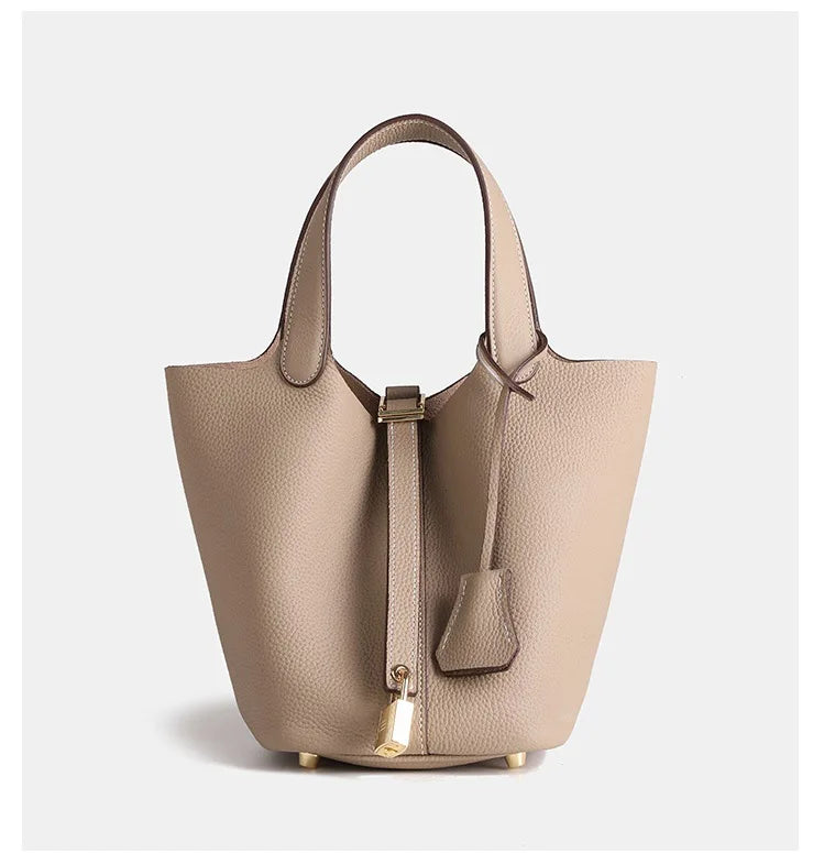 Fashionable Leather Bucket Bag
