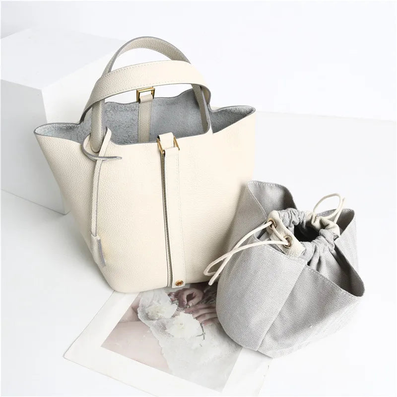 Fashionable Leather Bucket Bag