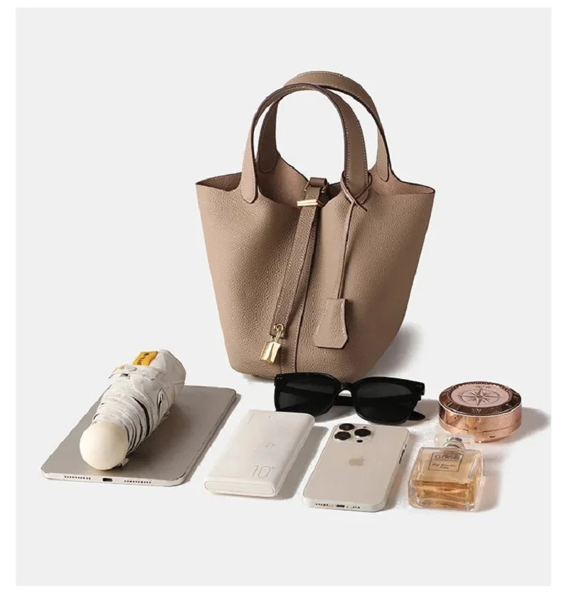 Fashionable Leather Bucket Bag