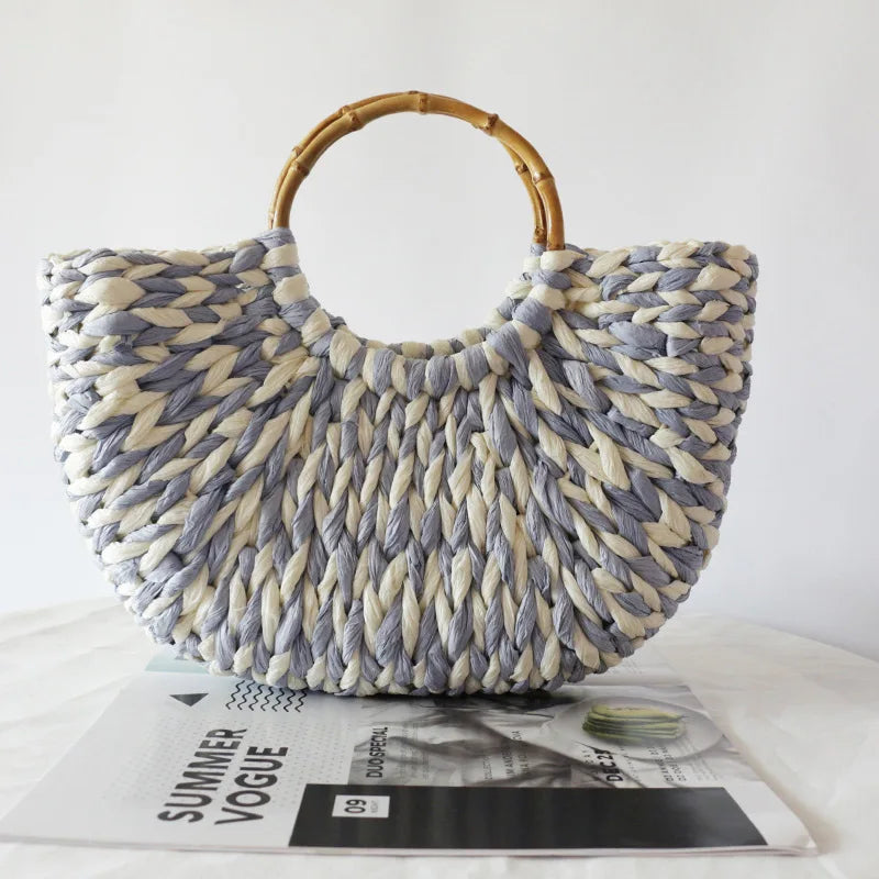Handmade Shell Bag Brand Unique Creative 2025 New Luxury Summer Fairy Wood Handle Elegant Banquet Commuting Versatile Handbag